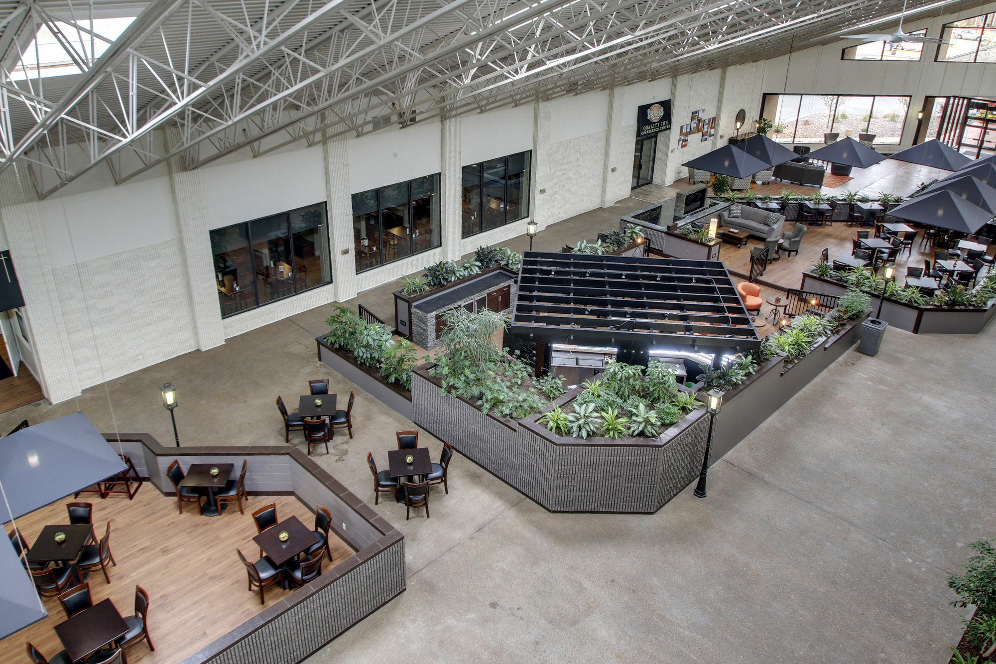 The Atrium Hotel On Third Quincy Exterior photo